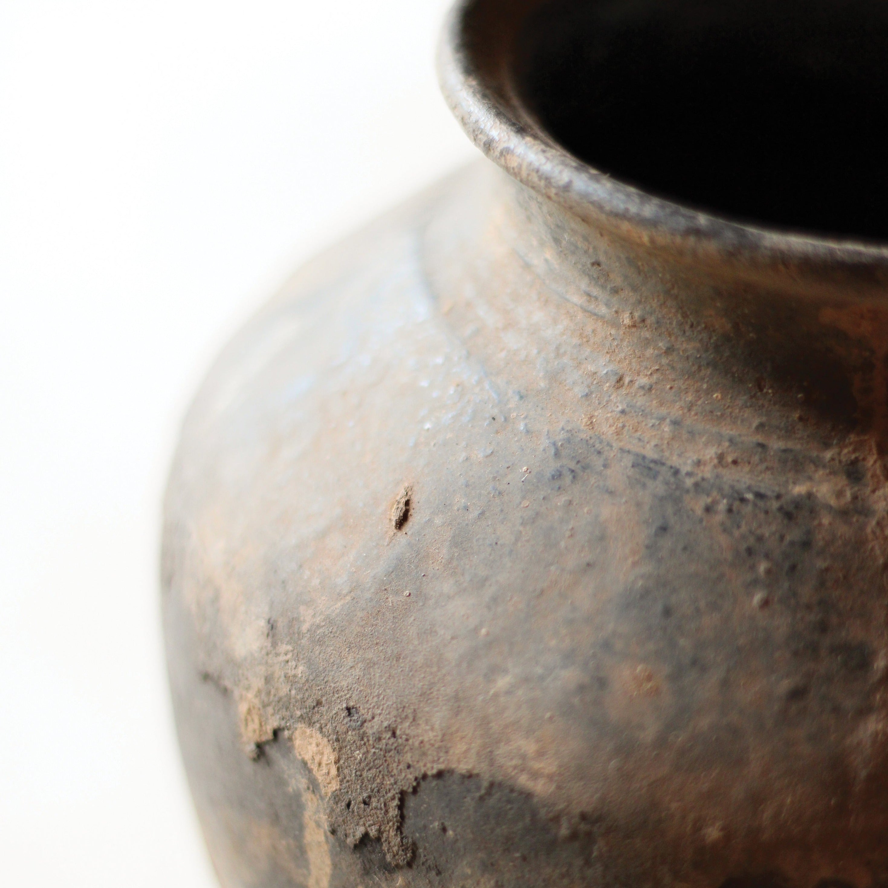 Handcrafted Clay Pot | Well-Taylored Co.