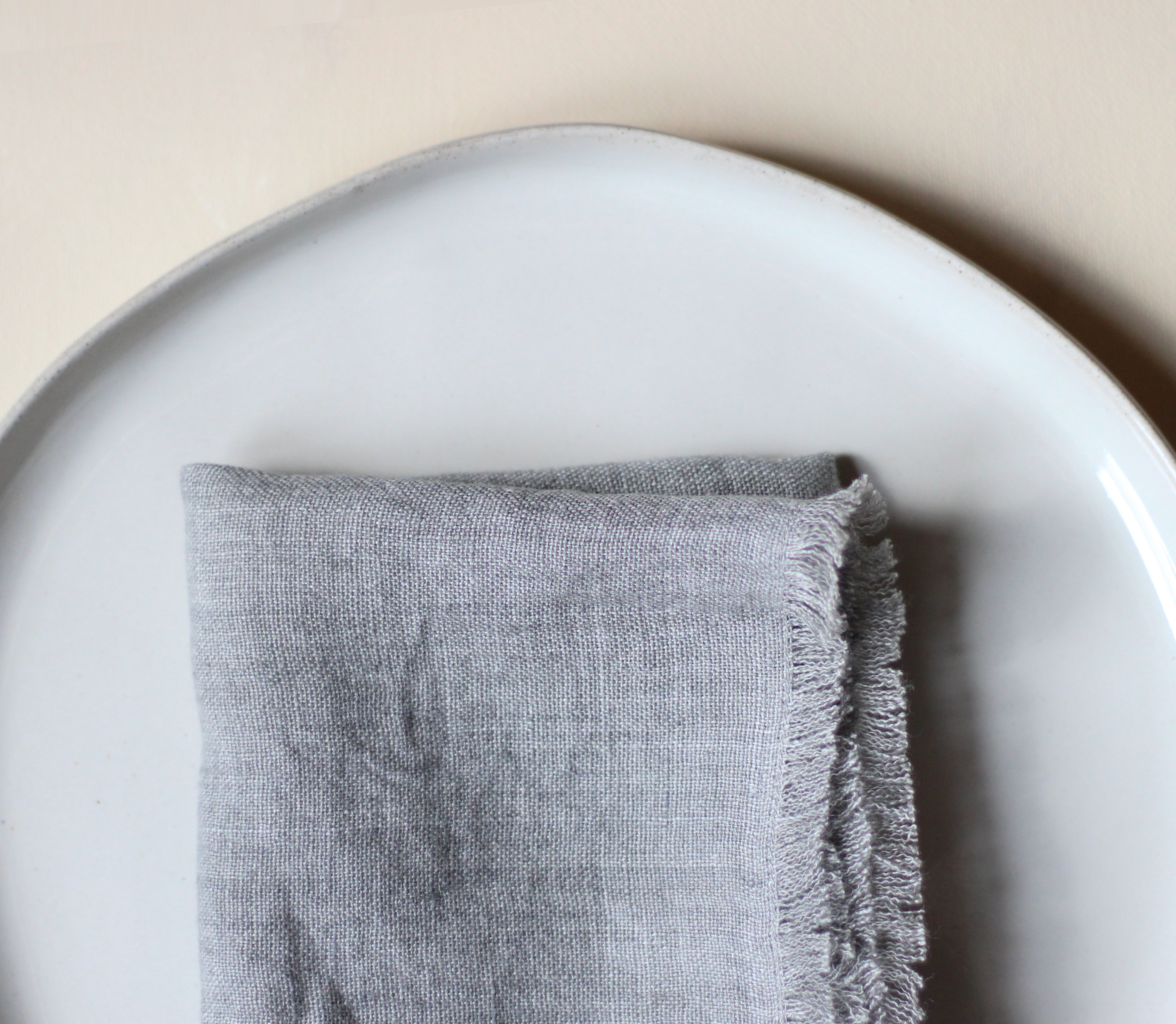Oyster Linen Dinner Napkin | Well-Taylored Co.